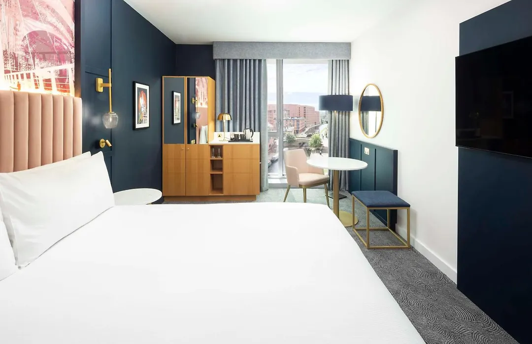 Doubletree By Hilton Leeds-1