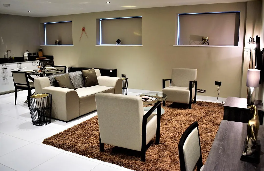 Mansio Suites Park Square-1