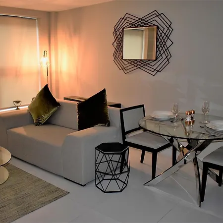 Mansio Suites Park Square-2